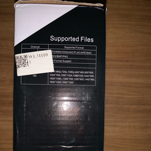 LED Projector - Picture 10 of 16